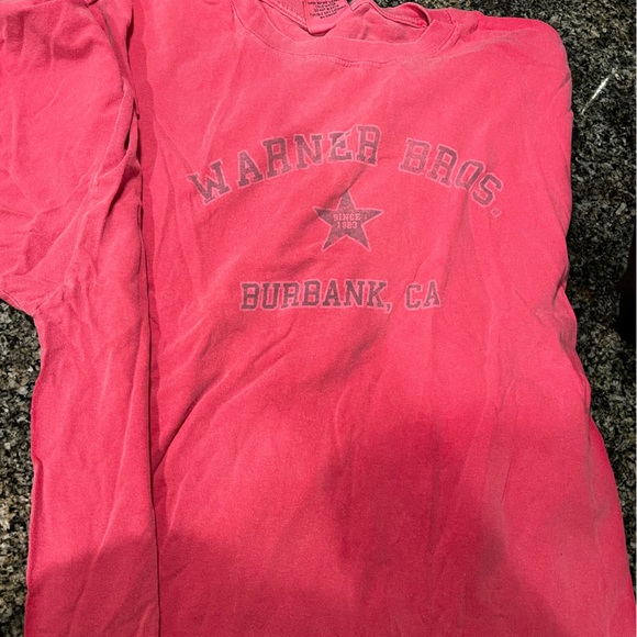 Warner Bros Burbank Studio T shirt New condition, never worn - Picture 2 of 7